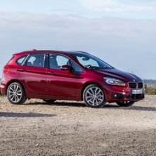 Összekerék-meghajtást kapott a BMW Seria 2 Active Tourer