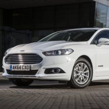 A Ford megkezdte Európában az új Mondeo Hybrid gyártását