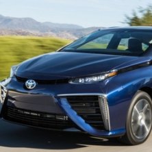 A Toyota egy hónap alatt 1500 megrendelést kapott a hidrogénes Mirai-ra