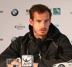 A Münchenben elért sikeréért egy BMW i8-ast kapott Andy Murray