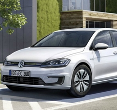 A Volkswagen bemutatta az új e-Golf faceliftet