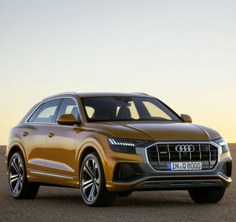 Itt a Q-család új tagja, az Audi Q8